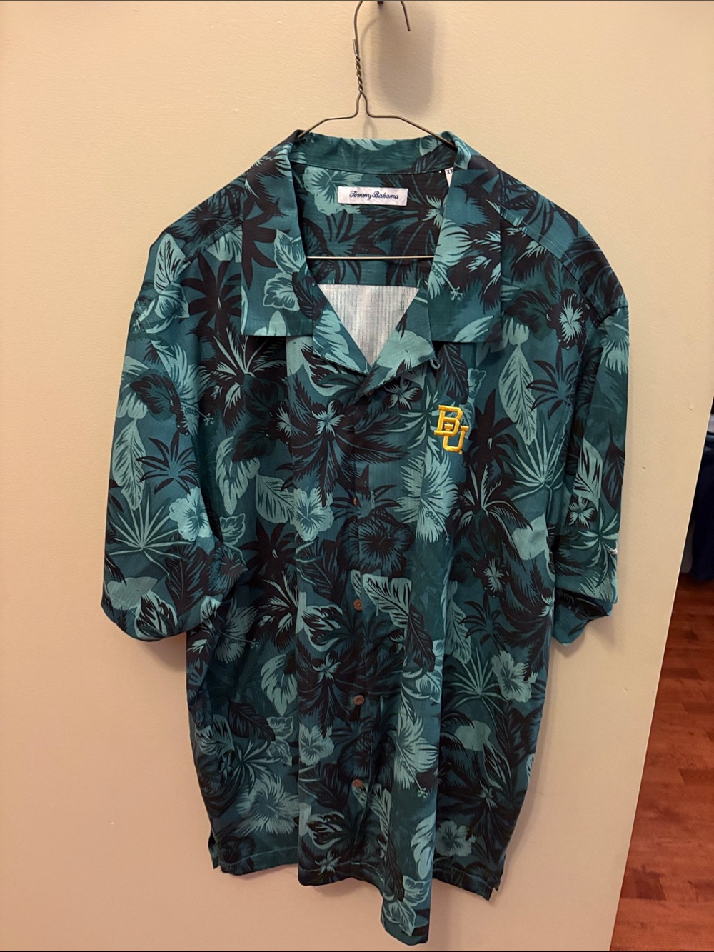 Tommy Bahama Teal & Black Tropical Camp Shirt Baylor University Yellow Logo